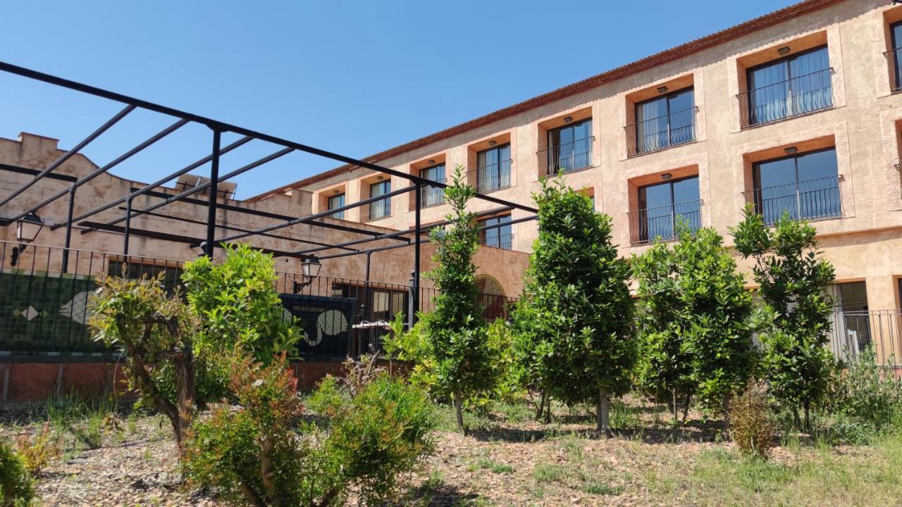La Figuerola Hotel & Restaurant Vandellós Extérieur photo