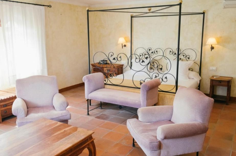 La Figuerola Hotel & Restaurant Vandellós Extérieur photo